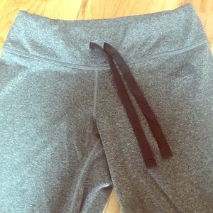 North face capri length sweats